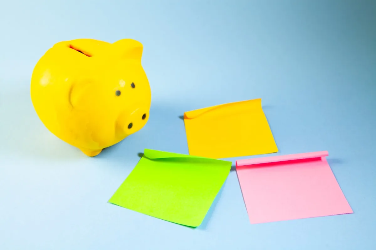 コインチェックとGMOコインのつみたて投資比較イメージ